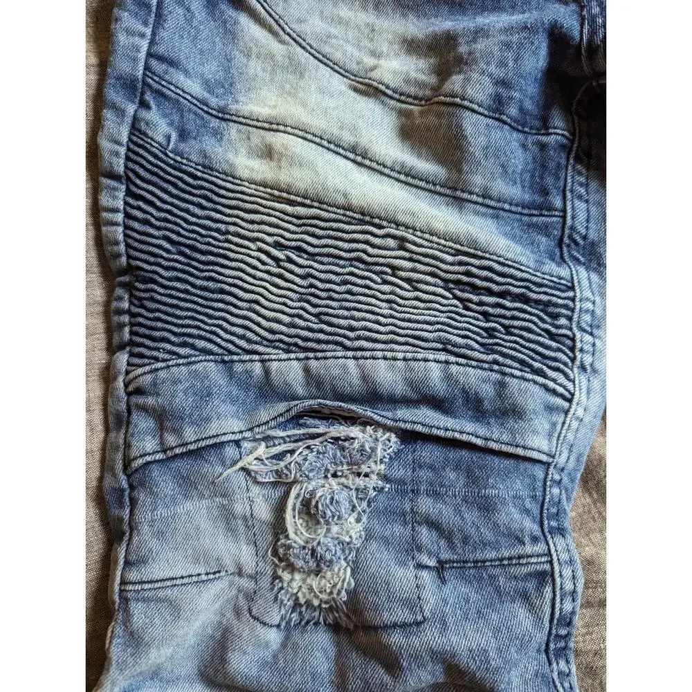 Sacred Crown Black Premium Jean Shorts Distressed Boys Size 14